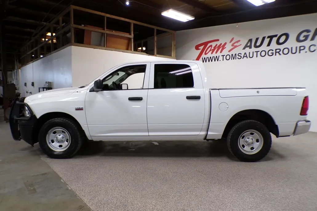 2019 Ram 1500 Classic Tradesman photo 1