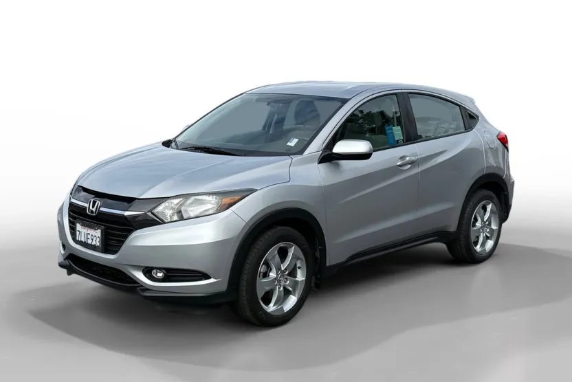 2016 Honda HR-V LX photo 1