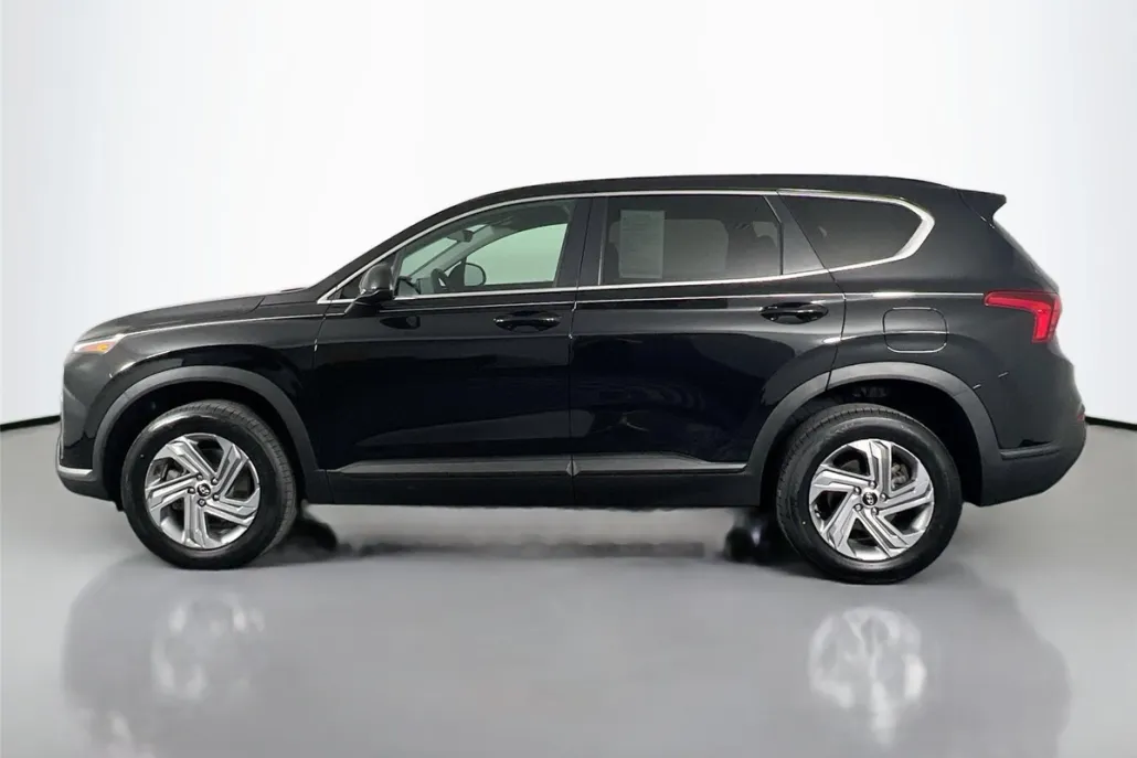 2023 Hyundai Santa Fe SE photo 1