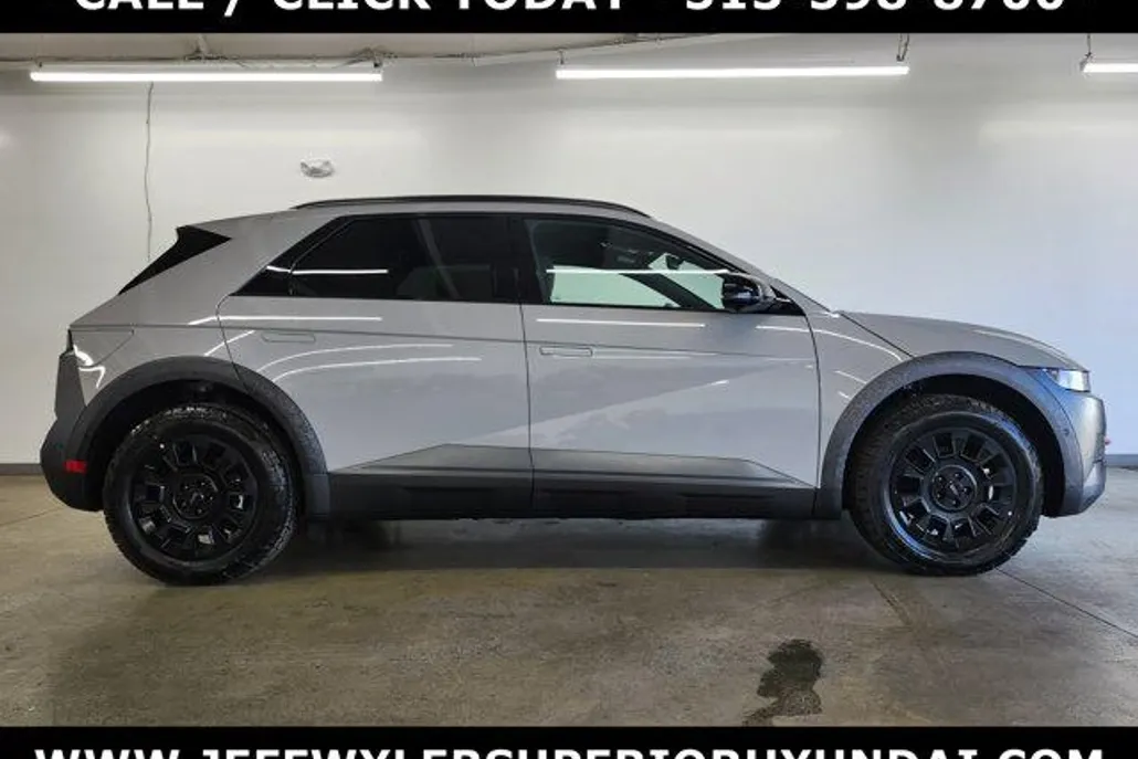 2025 Hyundai Ioniq 5 photo 1