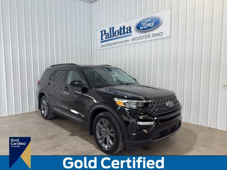 2022 Ford Explorer XLT photo 1