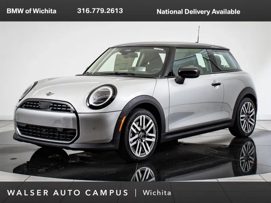 2025 Mini Cooper Signature photo 1