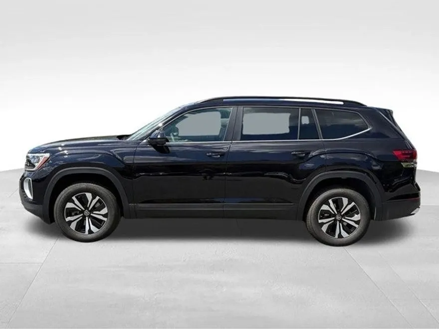 2026 Volkswagen Atlas SE photo 1