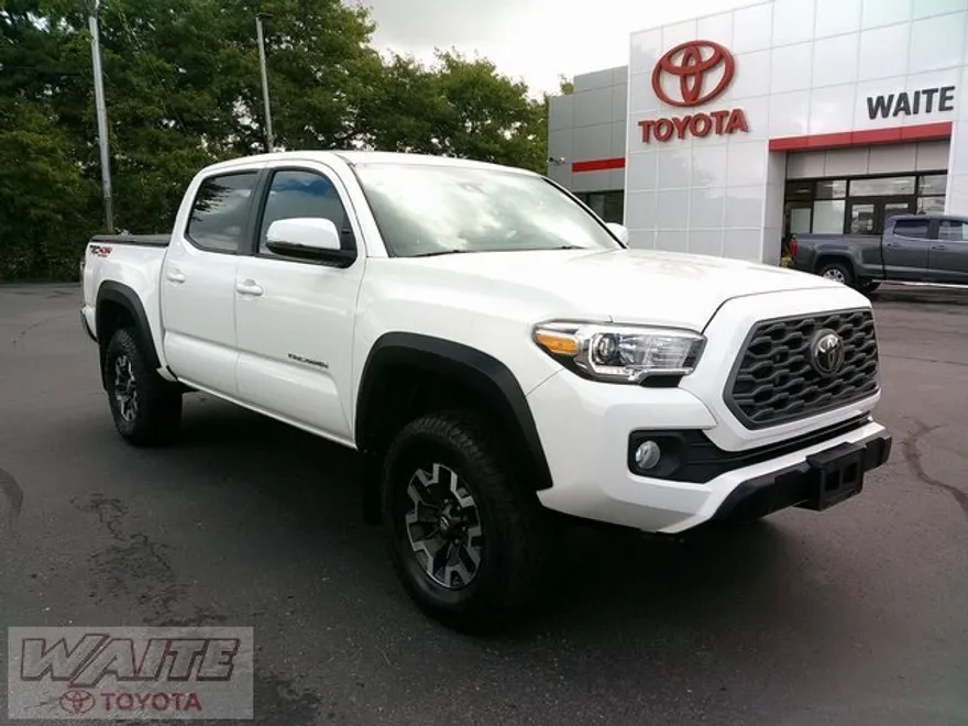 2021 Toyota Tacoma TRD Off-Road photo 1