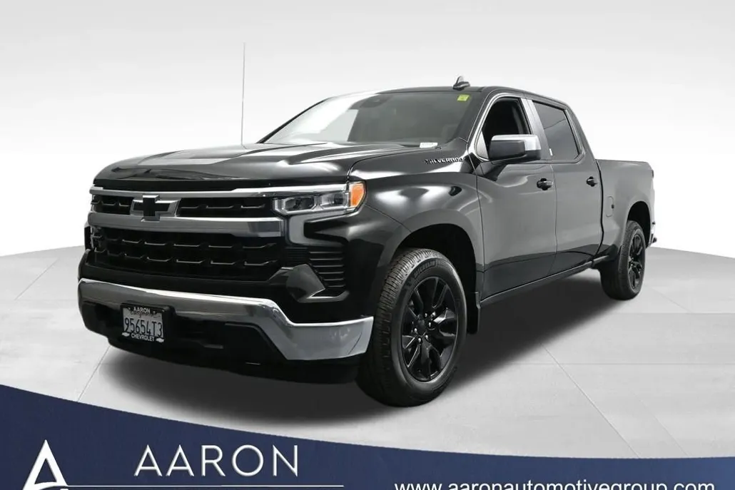 2023 Chevrolet Silverado 1500 photo 1