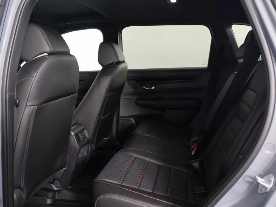2026 Honda CR-V Hybrid Sport-L photo 1