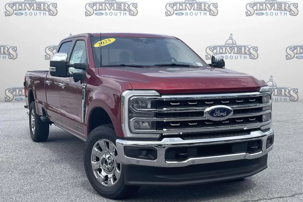 2025 Ford F-350 King Ranch photo 1