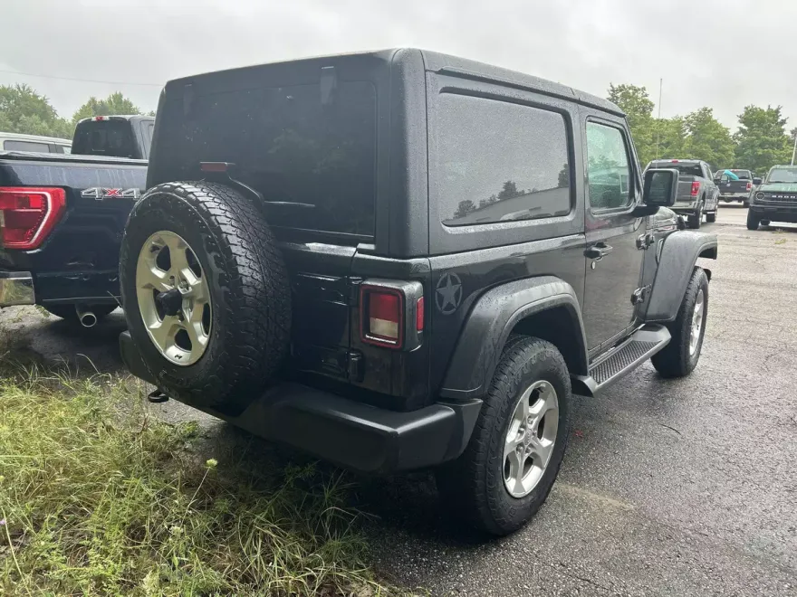 2021 Jeep Wrangler Freedom photo 1