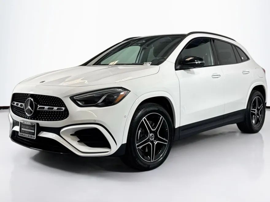 2025 Mercedes Benz GLA 250 photo 1