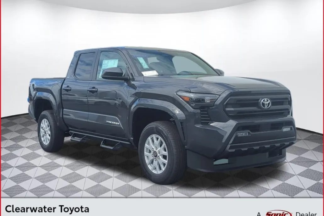 2025 Toyota Tacoma SR5 4x4 Double Cab photo 1