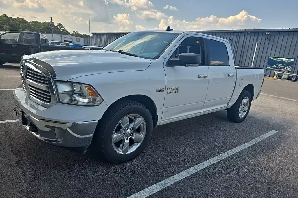 2015 Ram 1500 Big Horn photo 1