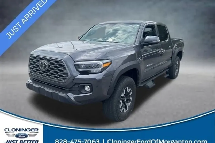 2023 Toyota Tacoma TRD Off-Road V6 photo 1