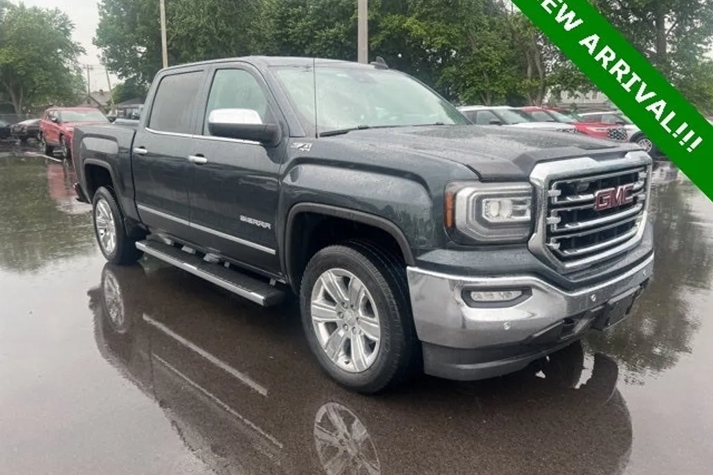 2017 Gmc Sierra 1500 SLT photo 1