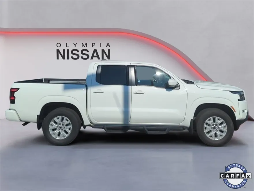 2023 Nissan Frontier SV photo 1