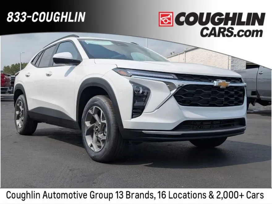 2025 Chevrolet Trax LT photo 1