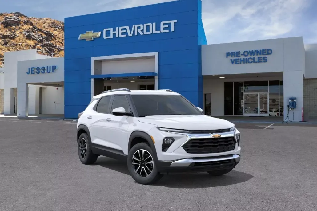2026 Chevrolet Trailblazer LT photo 1