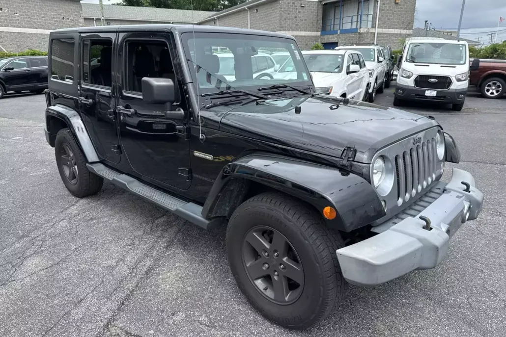 2016 Jeep Wrangler Unlimited Freedom photo 1