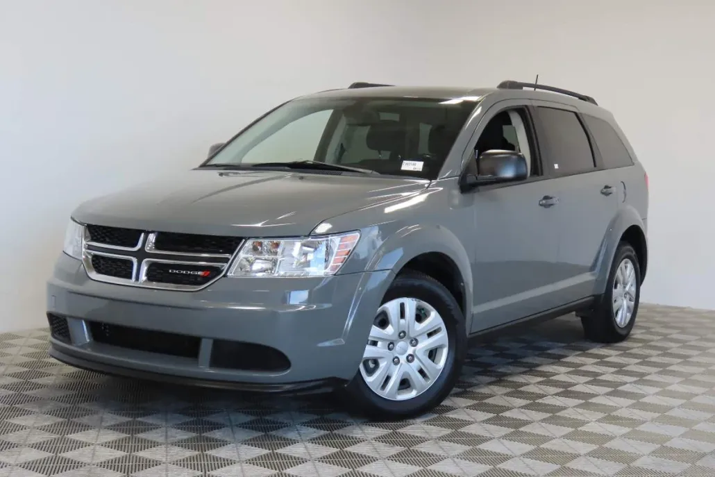 2020 Dodge Journey SE Value photo 1