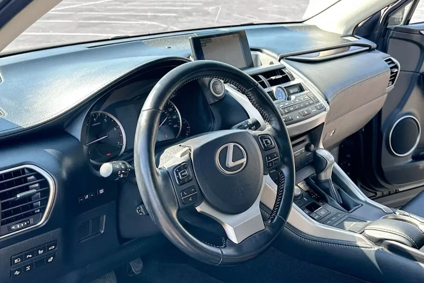 2016 Lexus NX 200t AWD photo 1