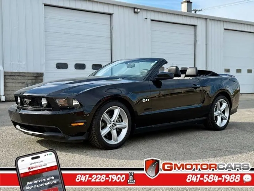 2012 Ford Mustang GT Premium photo 1