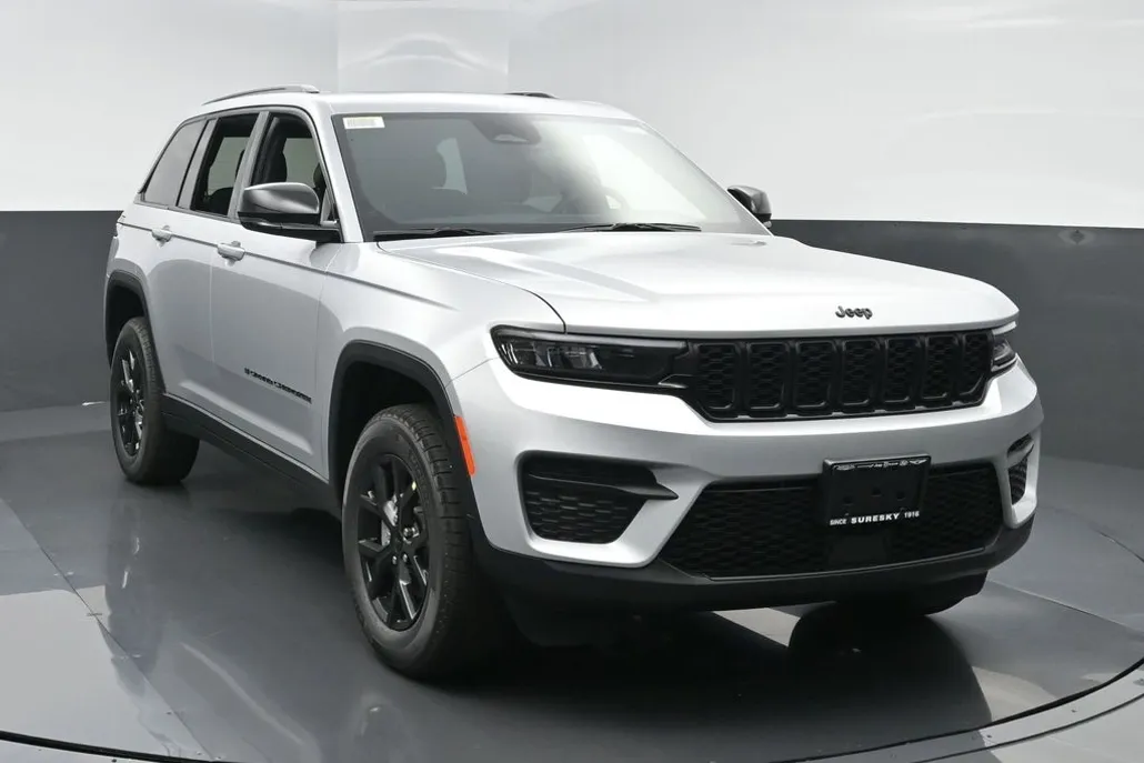 2025 Jeep Grand Cherokee Altitude X photo 1