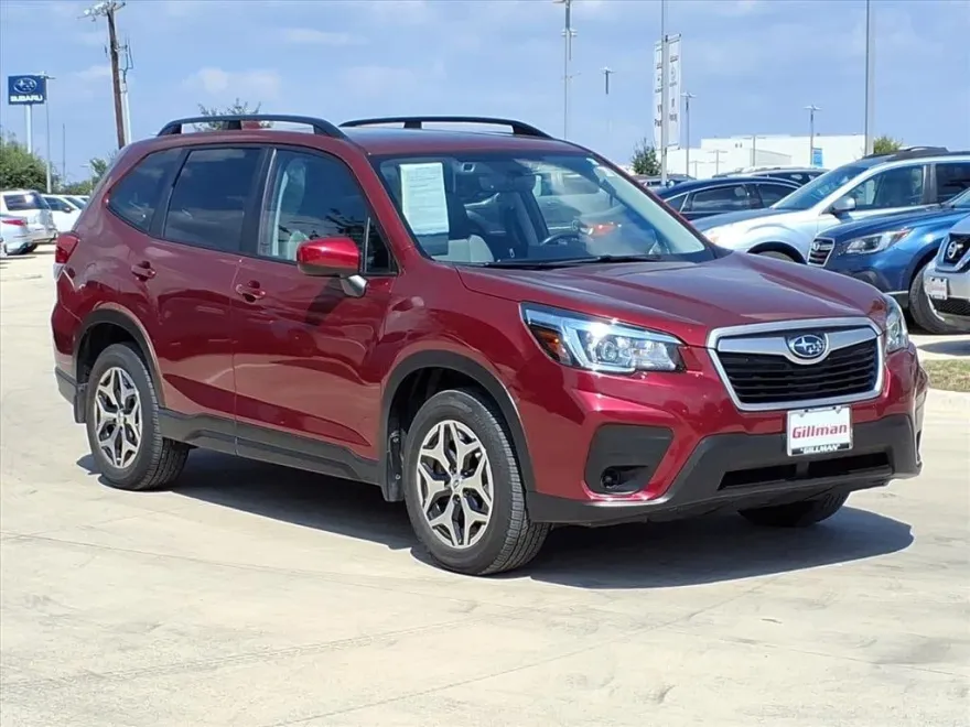 2020 Subaru Forester Premium photo 1