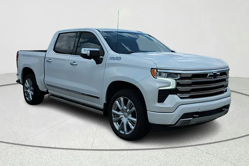 2022 Chevrolet Silverado 1500 High Country photo 1