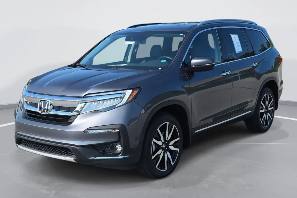 2022 Honda Pilot Touring photo 1