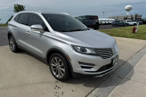 2017 Lincoln MKC Select photo 3