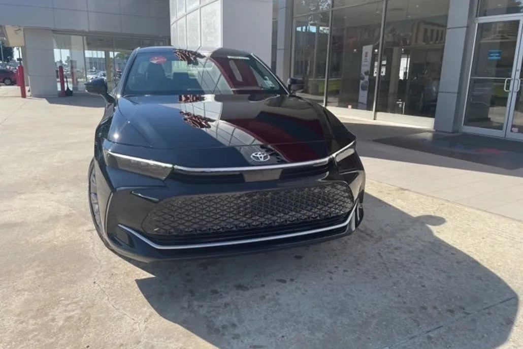 2026 Toyota Crown Limited photo 1