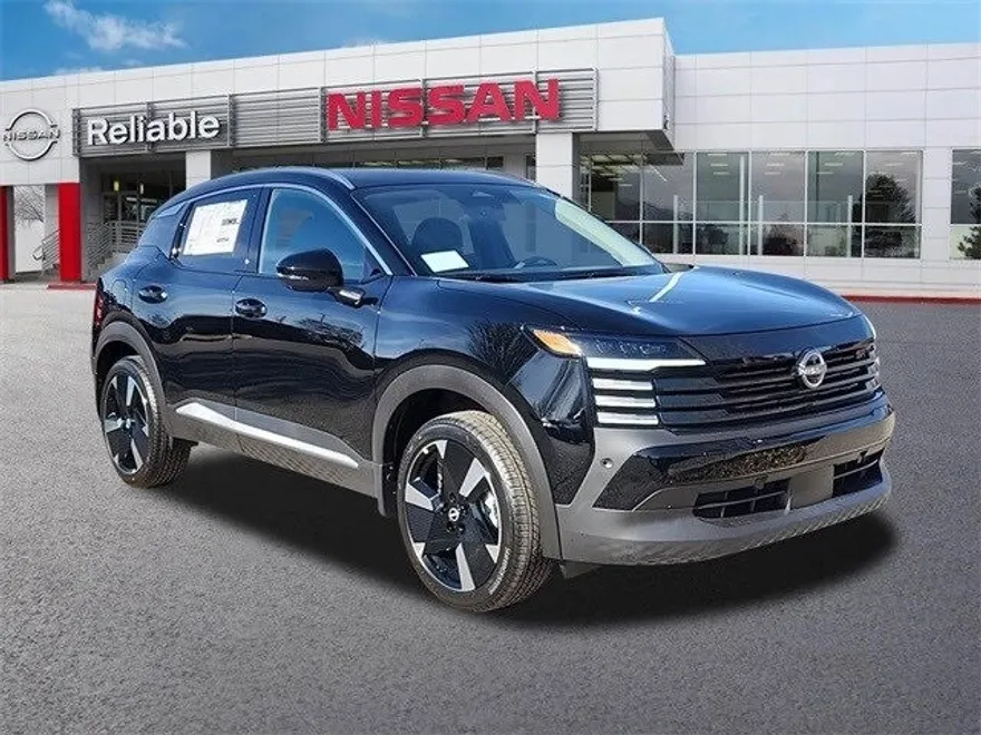 2025 Nissan Kicks SR photo 1