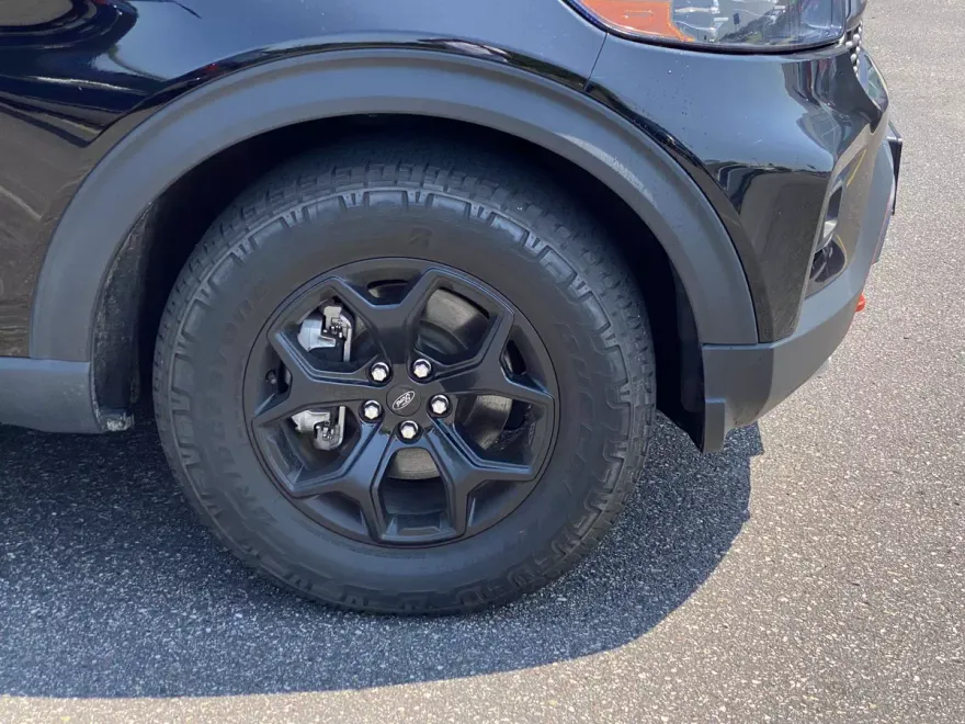 2022 Ford Explorer Timberline photo 1