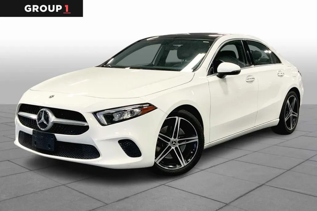 2019 Mercedes Benz A 220 photo 1