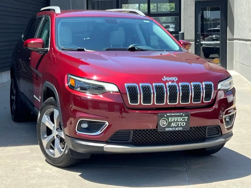2019 Jeep Cherokee Limited photo 1