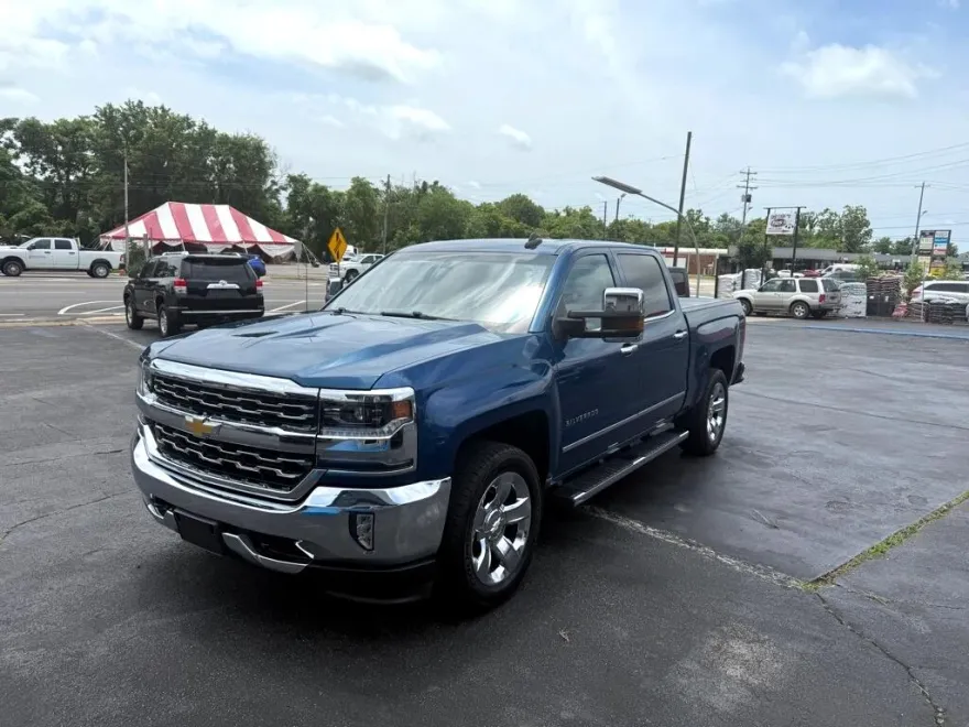 2018 Chevrolet Silverado 1500 LTZ photo 1