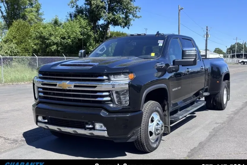 2022 Chevrolet Silverado 3500HD High Country photo 1