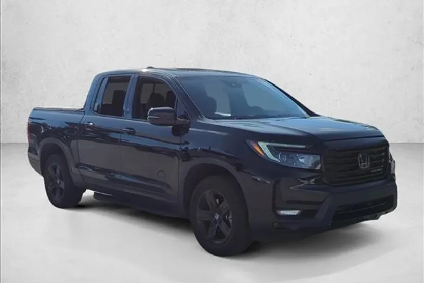2023 Honda Ridgeline Black Edition photo 1
