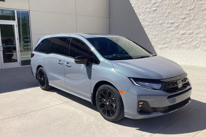 2026 Honda Odyssey Sport photo 1