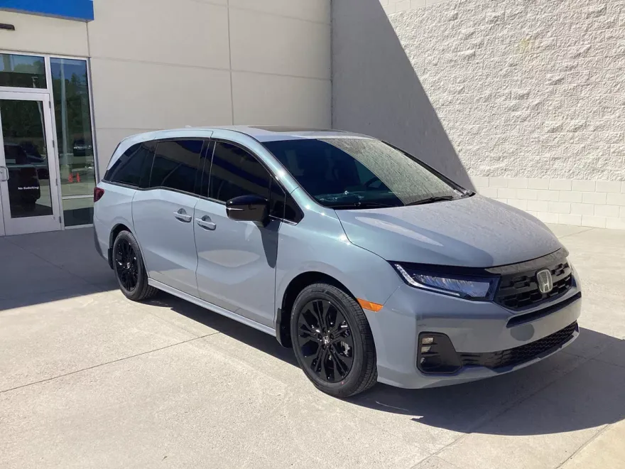 2026 Honda Odyssey Sport photo 1