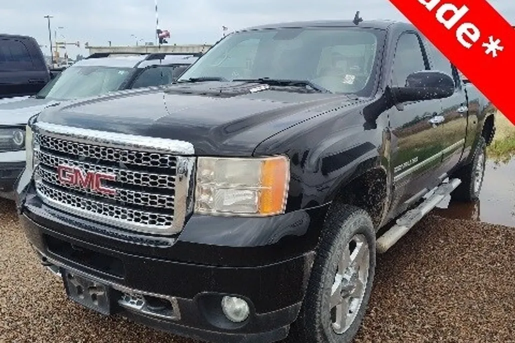 2011 Gmc Sierra Denali photo 1