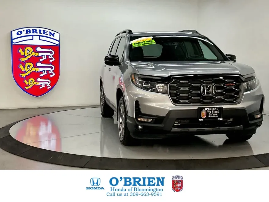 2022 Honda Passport TrailSport photo 1