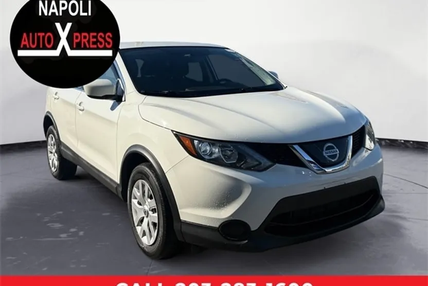 2019 Nissan Rogue Sport S photo 1