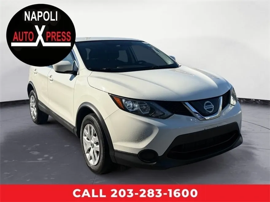 2019 Nissan Rogue Sport S photo 1