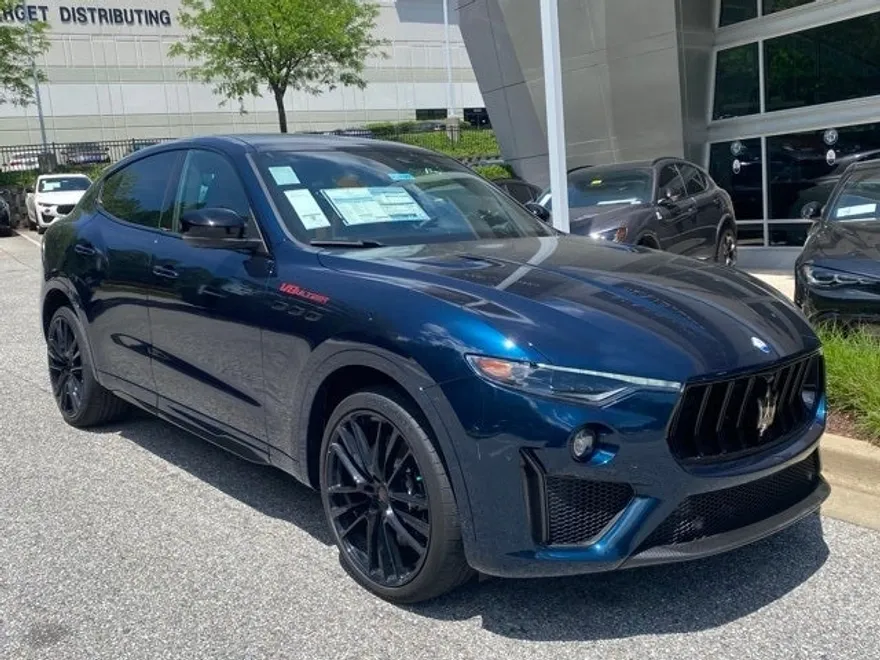 2024 Maserati Levante Trofeo photo 1