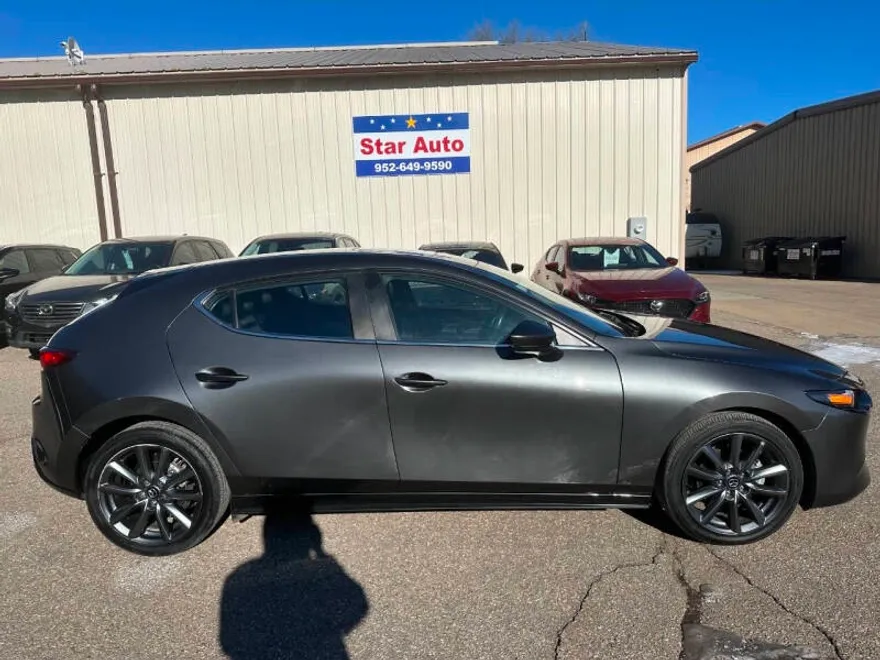 2021 Mazda Mazda3 Hatchback Preferred photo 1
