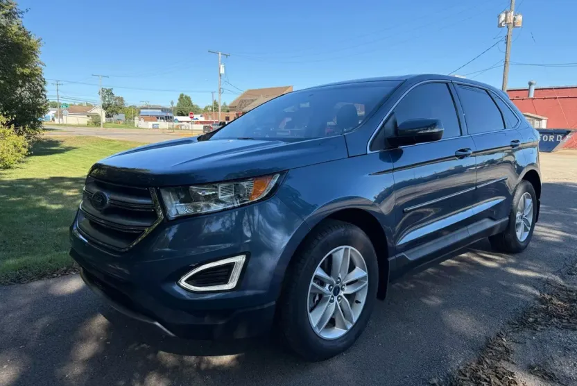 2018 Ford Edge SEL Sport photo 1