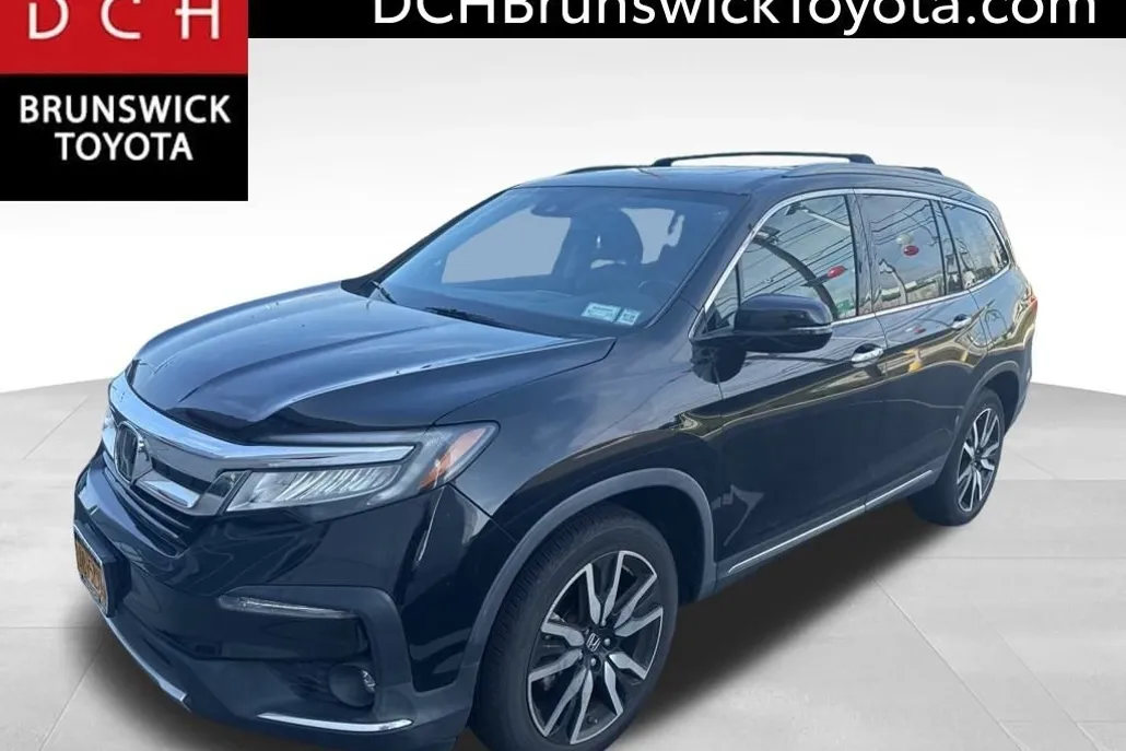 2020 Honda Pilot Touring photo 1