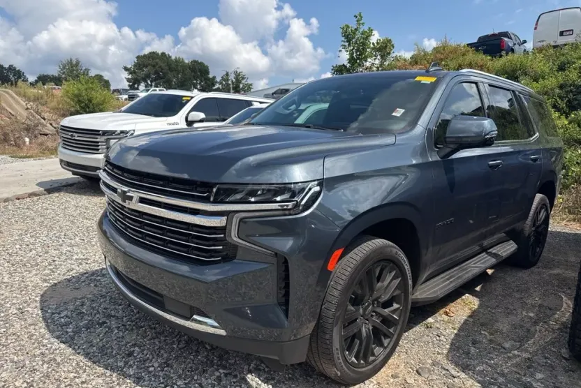 2021 Chevrolet Tahoe LT photo 1