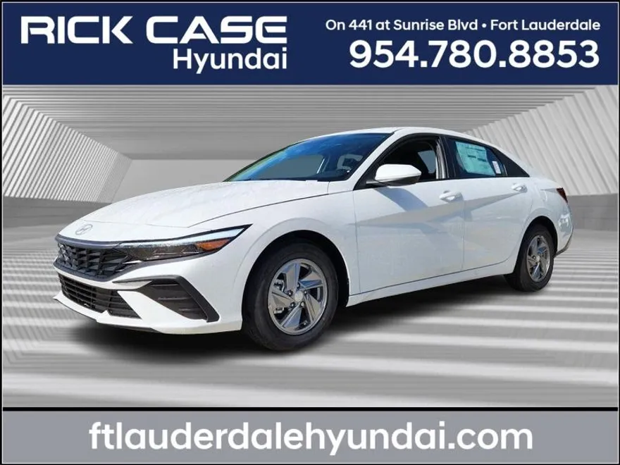 2025 Hyundai Elantra SE photo 1