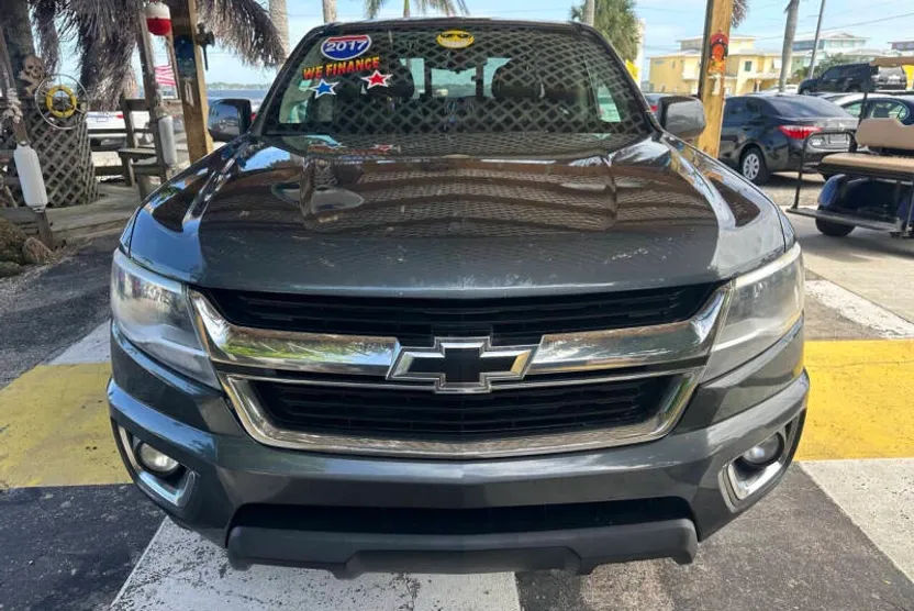 2017 Chevrolet Colorado LT photo 1